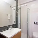 Sunny 3 With Pool By Homing Apartament